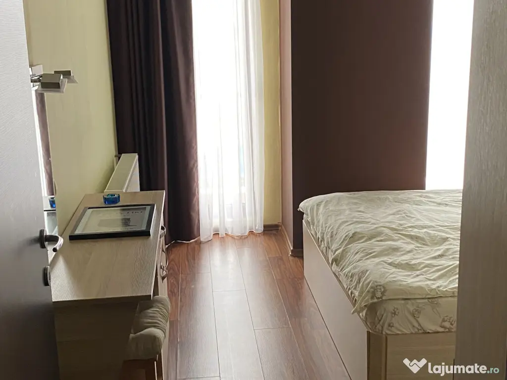 Apartament de închiriat