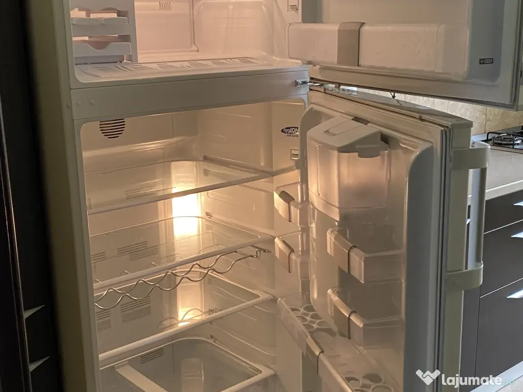 Apartament de închiriat