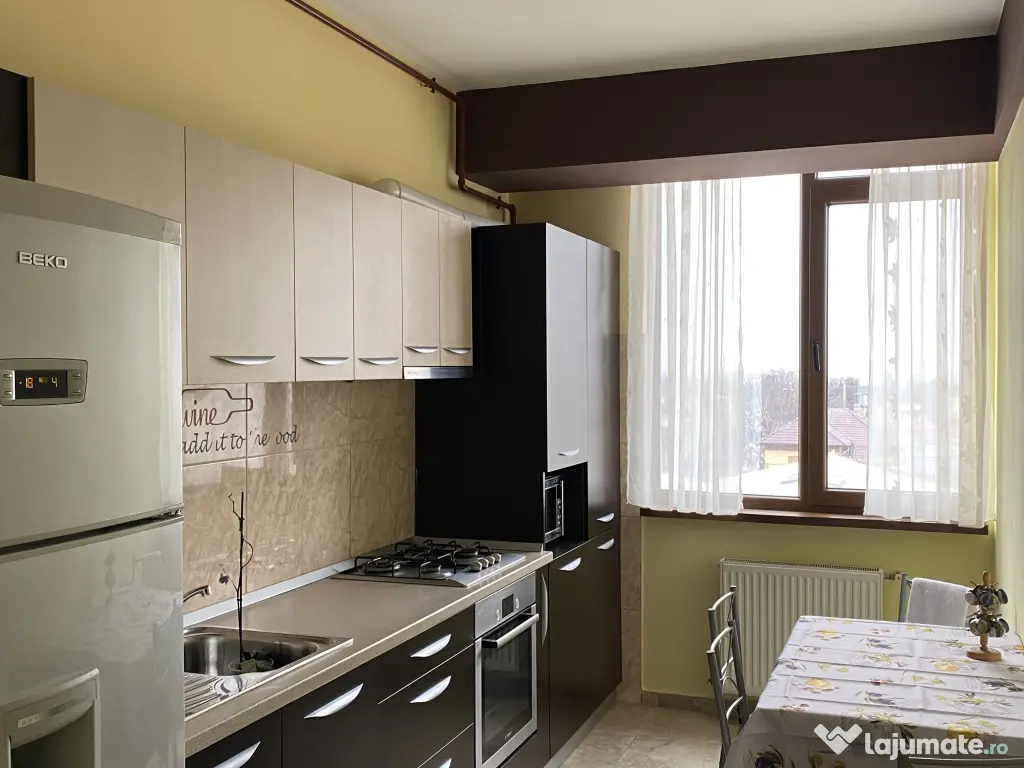 Apartament de închiriat