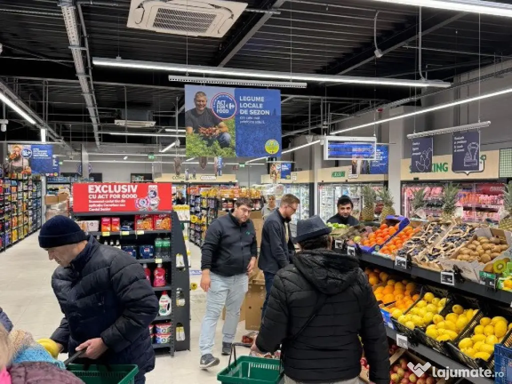 Piata Slobozia, sp. com CARREFOUR DE VANZARE