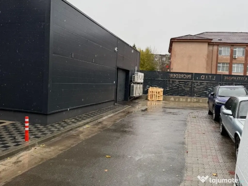 Piata Slobozia, sp. com CARREFOUR DE VANZARE