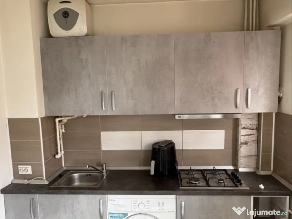 Vitan auchan etaj 8 olimpia