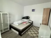 Apartament cu 2 camere , zona Decebal 