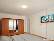 Inchiriez Vila 5 camere mari, 5 balcoane + 2 bai + bucatarie, 