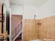 Inchiriez Vila 5 camere mari, 5 balcoane + 2 bai + bucatarie, 