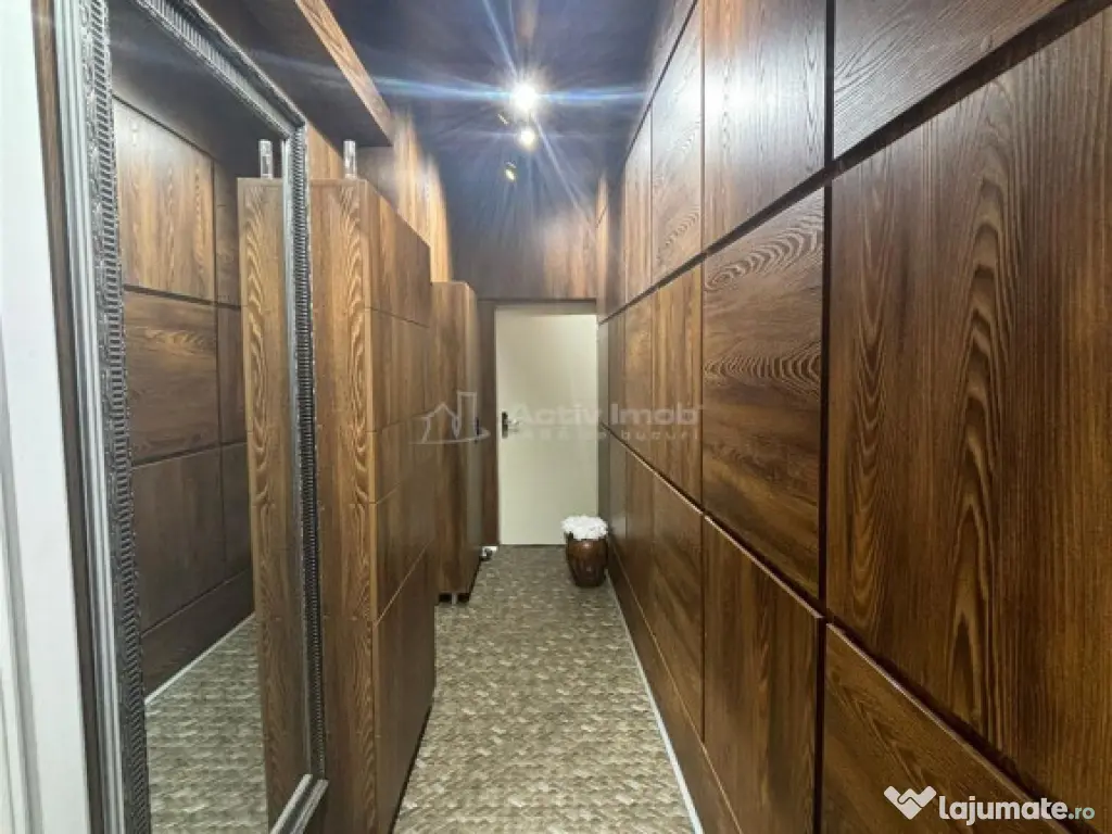 Vila interbelica, renovata elegant (2024), Garaj propriu, Mo