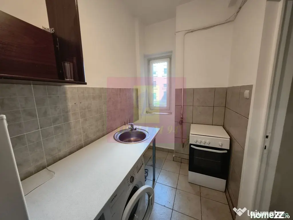 Garsonieră de închiriat Ultracentral - Între Piața Ro... - Bucuresti (Bucuresti-Ilfov)