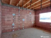 Casa individuala la rosu 103-108mp, situata intr-un cartier 