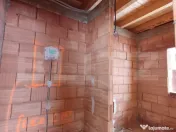 Casa individuala la rosu 103-108mp, situata intr-un cartier 