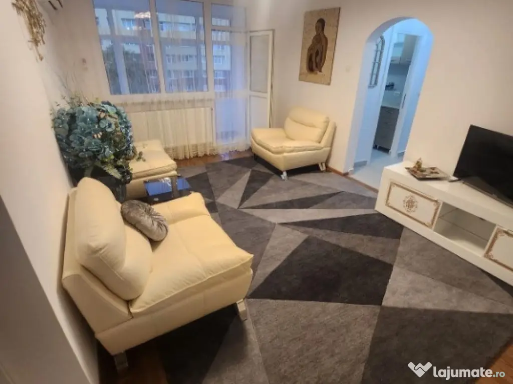 Apartament 3 cam, ultracentral, 500 Eur