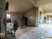 Spatiu comercial afacere functionala: brutarie,rute de distr 