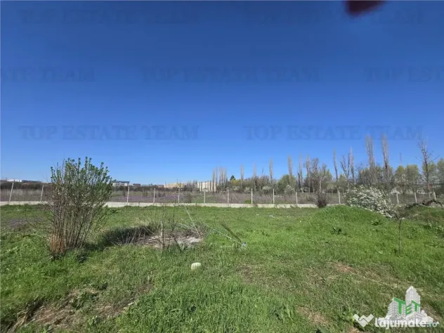 TEREN Intravilan 8.500 mp PACII