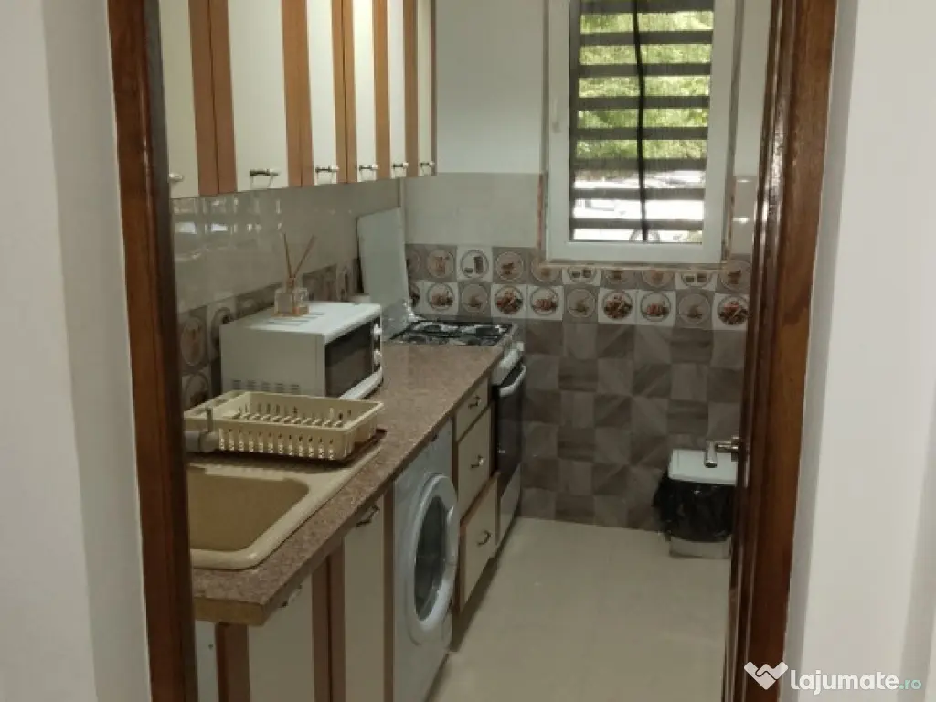 Piata sudului parter tache gheorghe