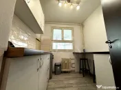 3 camere, decomandat - copiii aici, părinții dincolo 