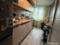 Apartament 2 camere, decomandat, cu balcon, mobilat si utila