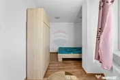 Apartament cu 3 camere de închiriat în zona Romanilor