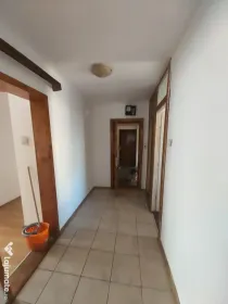 Apartament de vanzare 4 camere 1 Mai