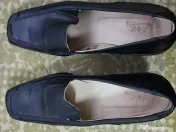 Pantofi cu toc,noi,de dama,piele naturala. 