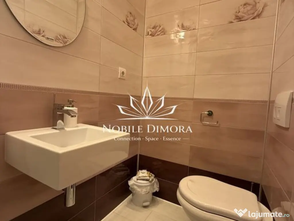 Apartament istoric de lux cu 3 camere de 130mp langa Pref...