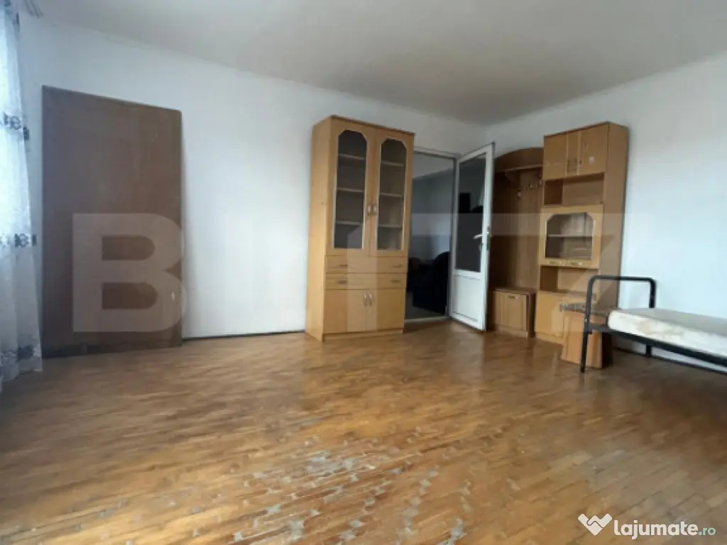 Apartament de 3 camere, decomandat, 66 mp, 2 balcoane închi