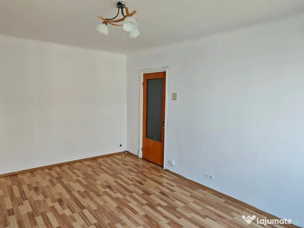 Apartament 3 camere zona Berceni,metrou,scoli