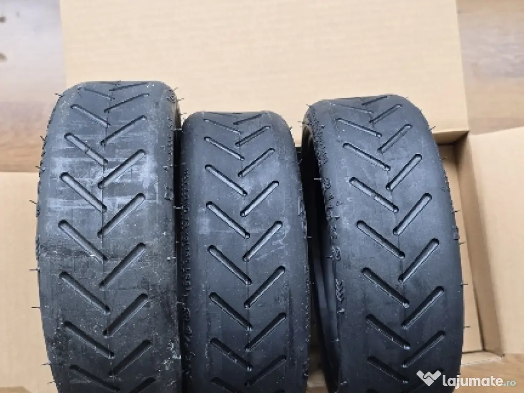 Cauciucuri + camere trotineta electrica 8. 1/2 ×2