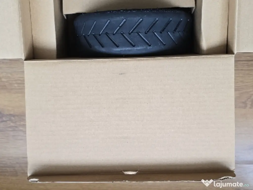 Cauciucuri + camere trotineta electrica 8. 1/2 ×2