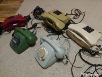 Telefon fix cu fir,telefoane cu rotita,disc și butoane, vintage