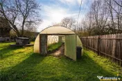 FILM! Casa cu sura, pivnita, balta cu pesti, 2.280 mp teren 