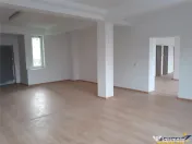 Spatiu comercial, deschidere variante suprafete, Tractorul, 