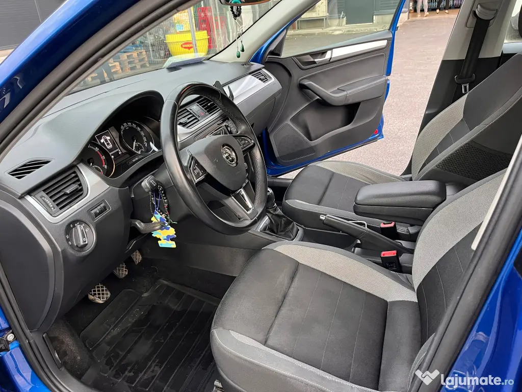 Skoda RAPID 1.0 TSI Clever