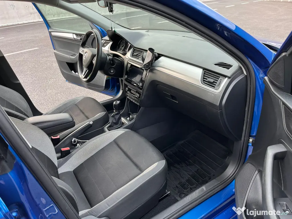 Skoda RAPID 1.0 TSI Clever