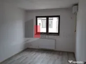 Apartament cu trei camere de vanzare-Metalurgiei-Aparator... 