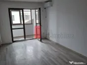 Apartament cu trei camere de vanzare-Metalurgiei-Aparator... 