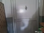 Vând apartament cu 4 camere str. 1 Mai 