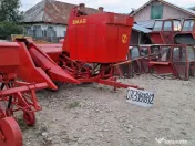 culegatoare porumb pe un rind 