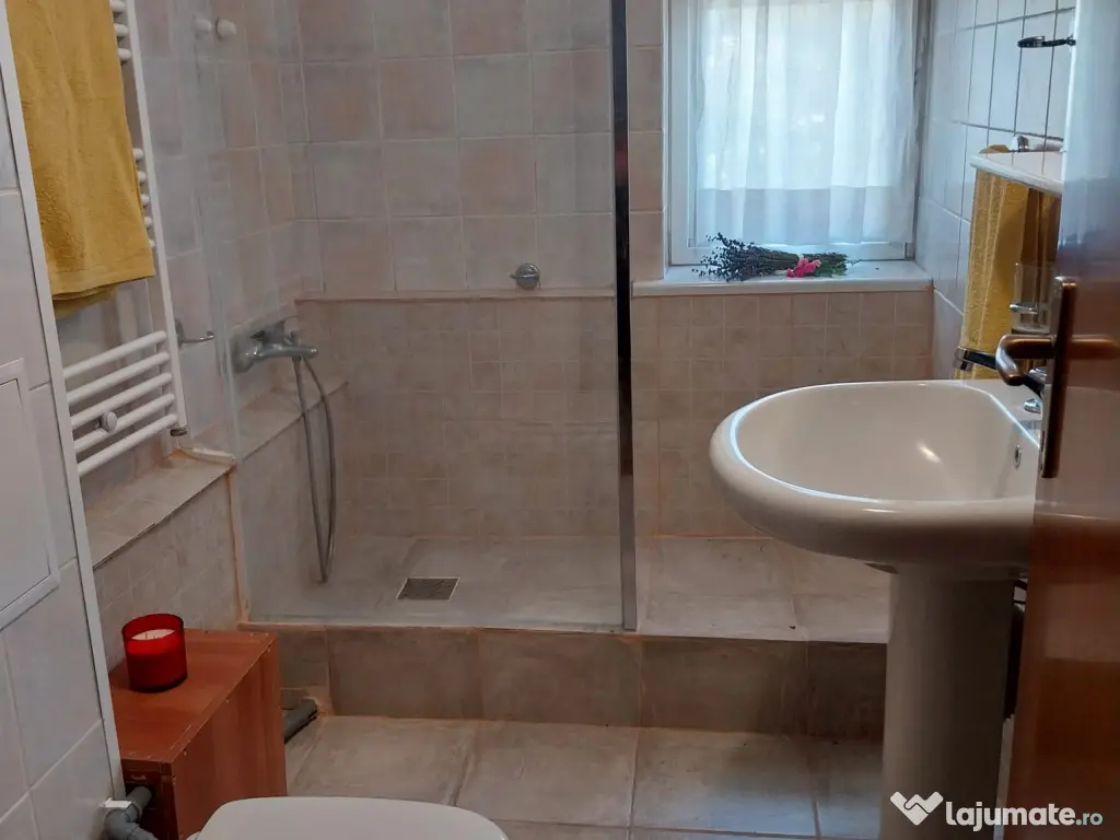 Inchiriez garsoniera ultracentrala