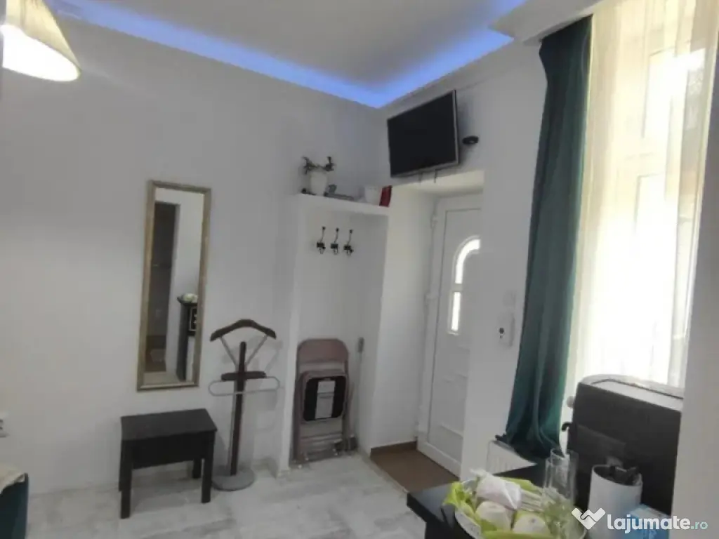 Doua garsoniere in regim hotelier zona Ultracentral