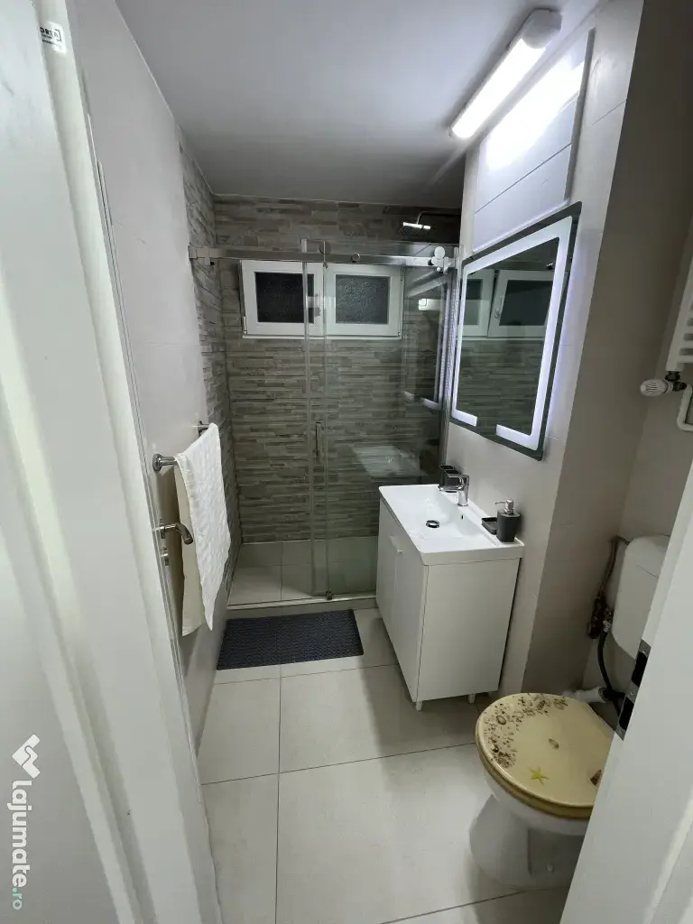 Apartament 3 Camere Etaj 1/4 Zona Piata Covasna, 5 min. Metrou C-tin Brancoveanu