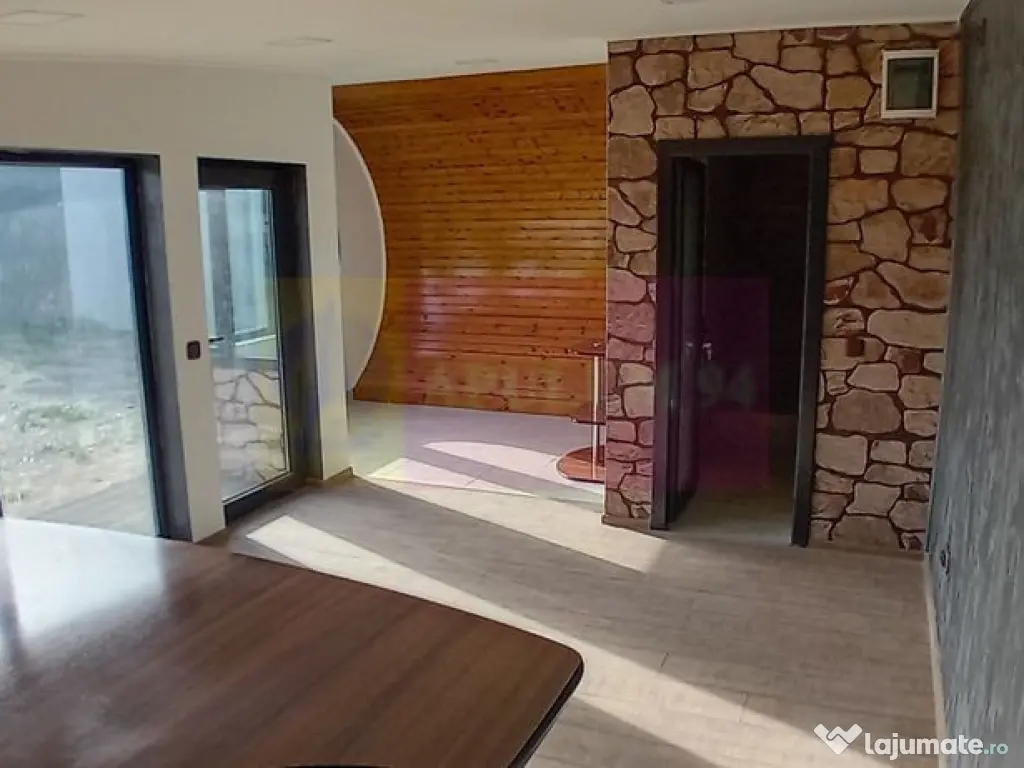 Hala Industrială de Vânzare sau Închiriere – Măgure...