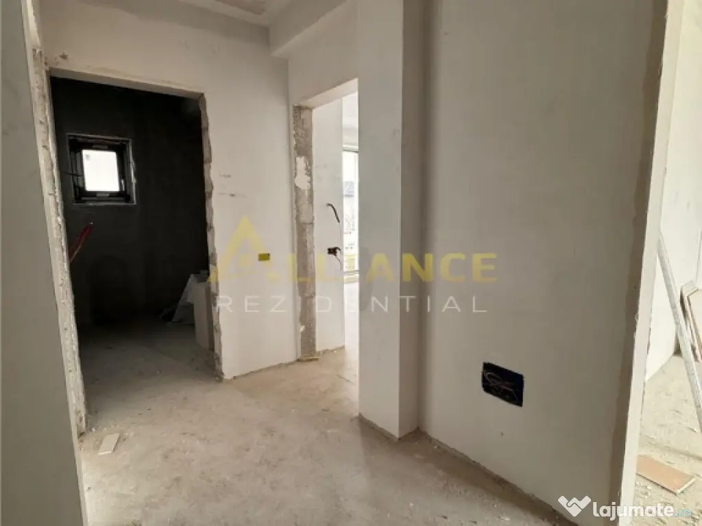 Vila P 1 M cu 5 camere - 4 bai | Teren - 190 MP