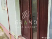 Disponibil imediat!Închiriere apartament 3 camere–strada 