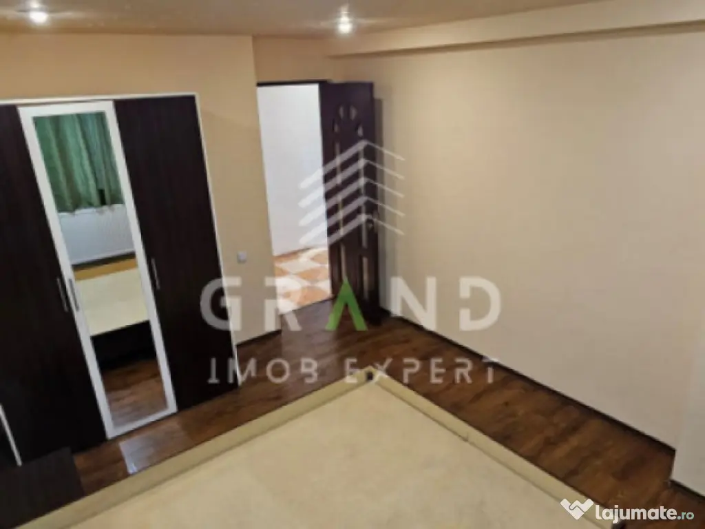 Disponibil imediat!Închiriere apartament 3 camere–strada