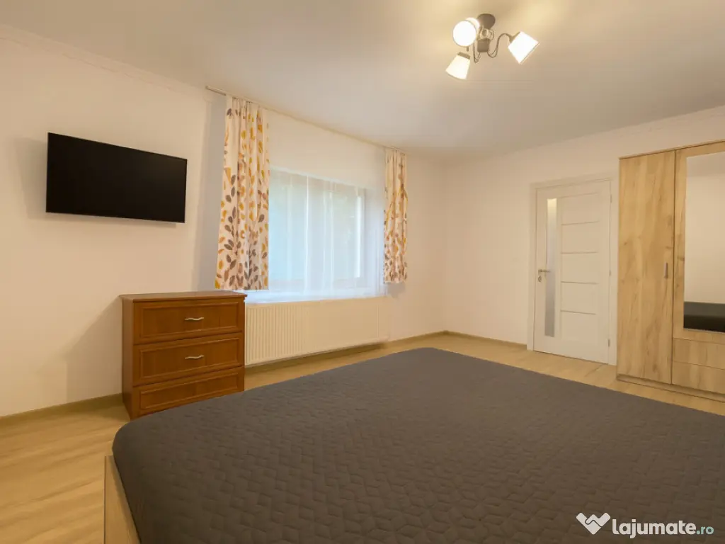 Apartament la casa zona Promenada Mall