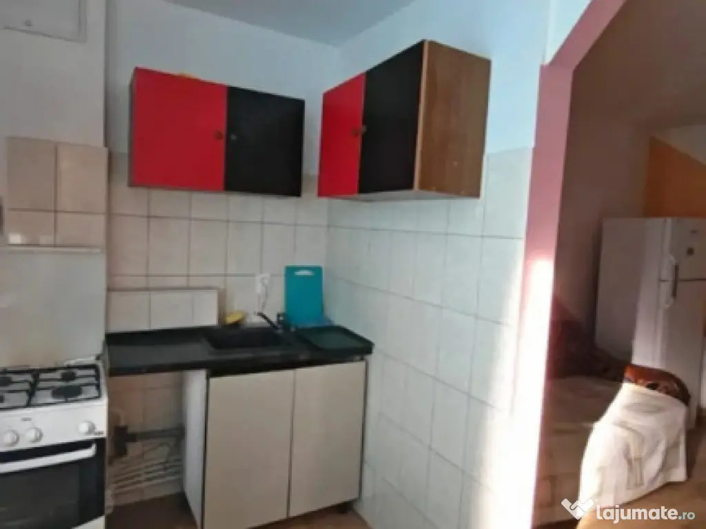 Garsoniera semidecomandata - zona Astra