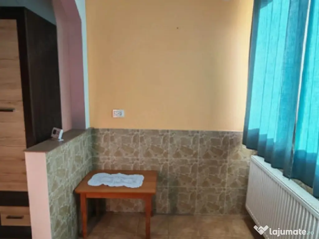 Garsoniera semidecomandata - zona Astra