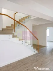 Apartament 4 camere, tip duplex, P+1 – Licurg 