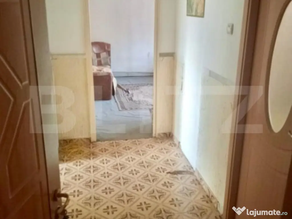 Apartament 3 camere,87 mp,2 bai,Cugir