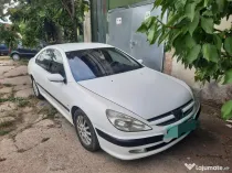 Vând Peugeot 607