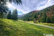 Teren intravilan panoramic 4.600 mp, view iconic Piatra Crai 